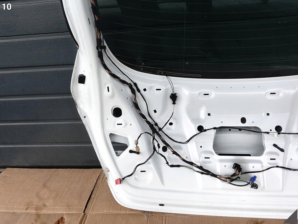 фото №11, Audi rs7 s7 a7 4g8 c7 10-18 крышка багажника крышка багажника стекло цвет ls9r s9r