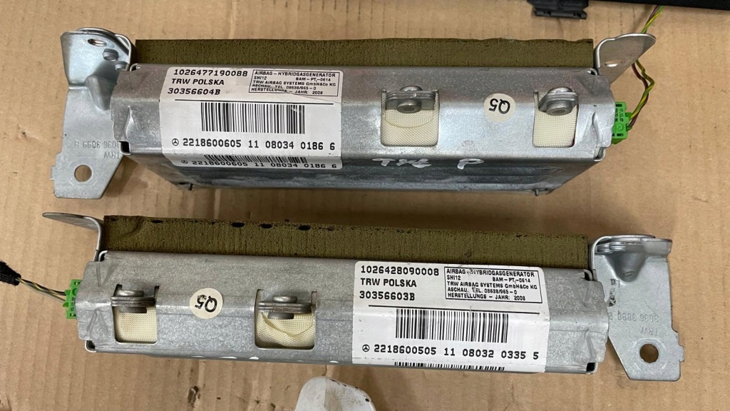 фото №4, Mercedes s w221 подушка заглушка сидіння задній ліва права