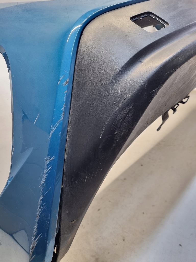 фото №7, Toyota prius prime plug-in бампер задня задній гарний