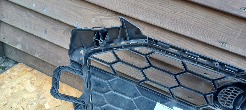 фото №16, Audi a4 b9 s-line s4 8w решётка радиатора решётка радиатора 8w0853651eb 8w0853651dt