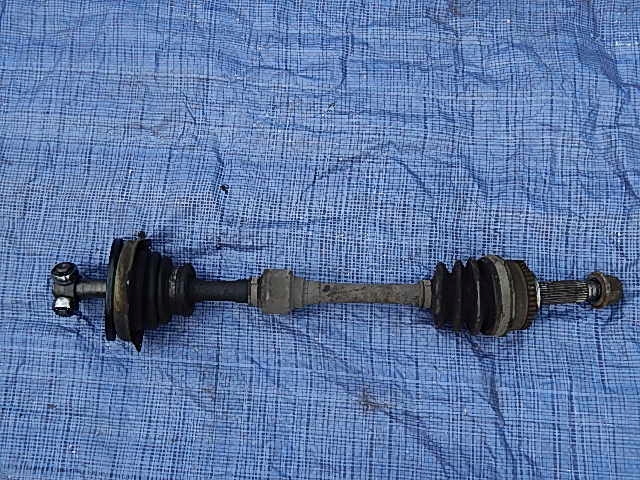 Купить Приводной вал левая mitsubishi carisma, s.star 1.3,1.6