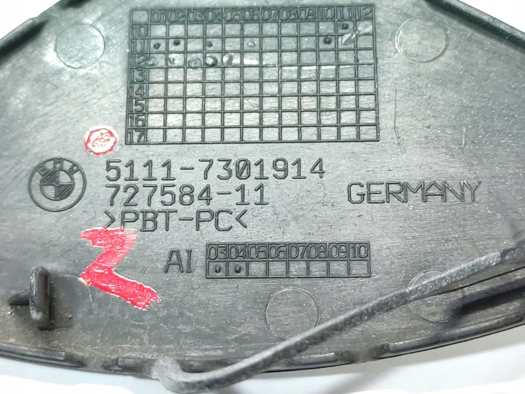 Купити Bmw 3 f30 f31 заглушка фаркоп бампера перед 7301914