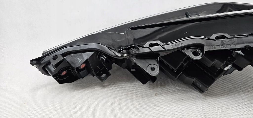 фото №7, Toyota prius v xw60 2023 лампа перед передняя правая full led