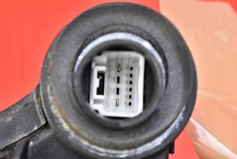 фото №7, Замок дверь левый задняя задний toyota corolla verso 1 i 01-06