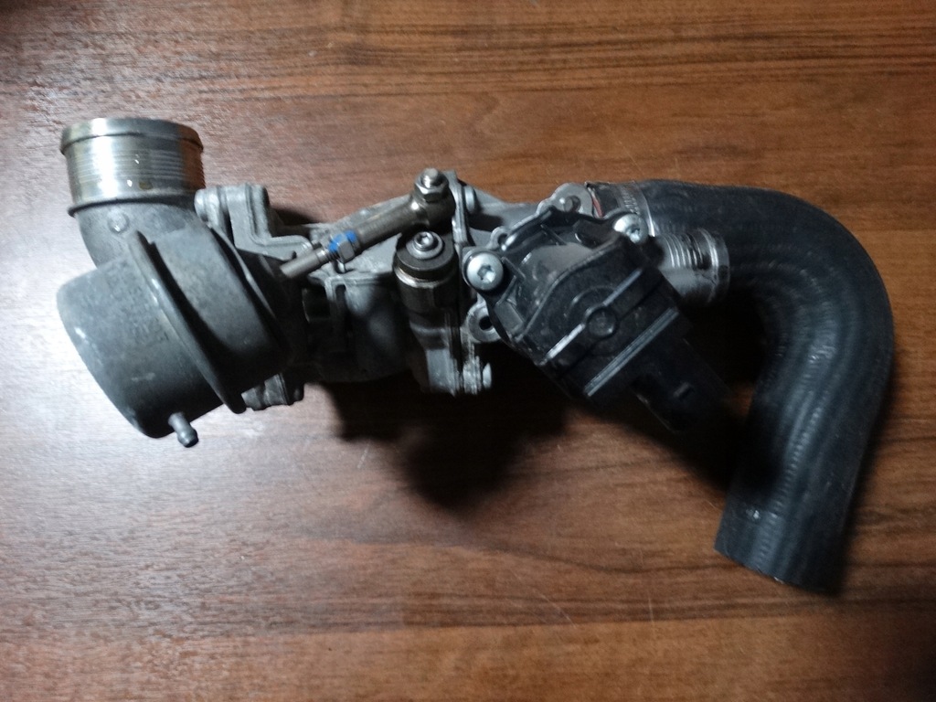 фото №2, Idealny клапан egr jaguar range rover 3.0d 1