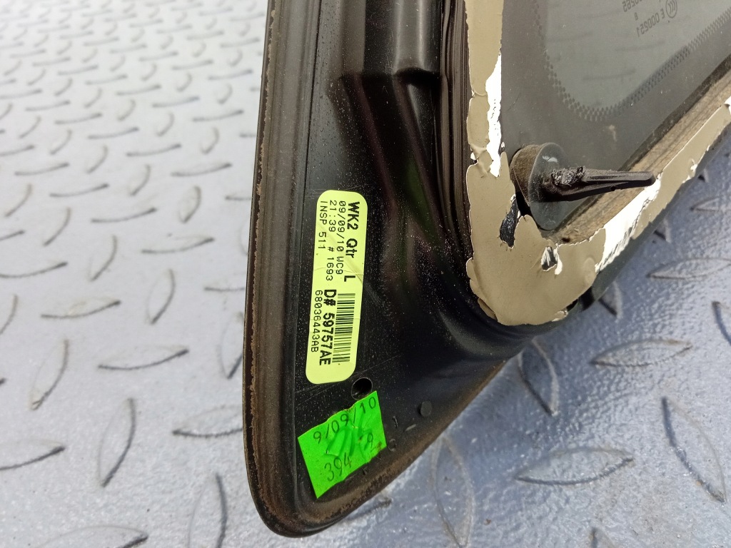 фото №4, Grand cherokee wk2 стекло кузовная левый задняя