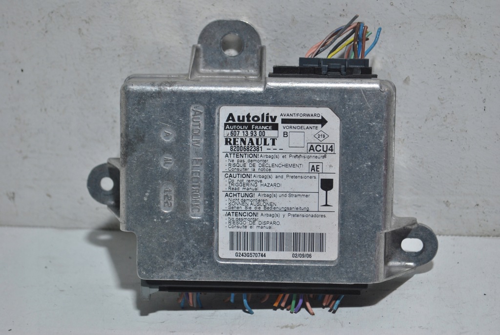 фото №1, Датчик подушка безпеки модуль renault megane iii 8200682381