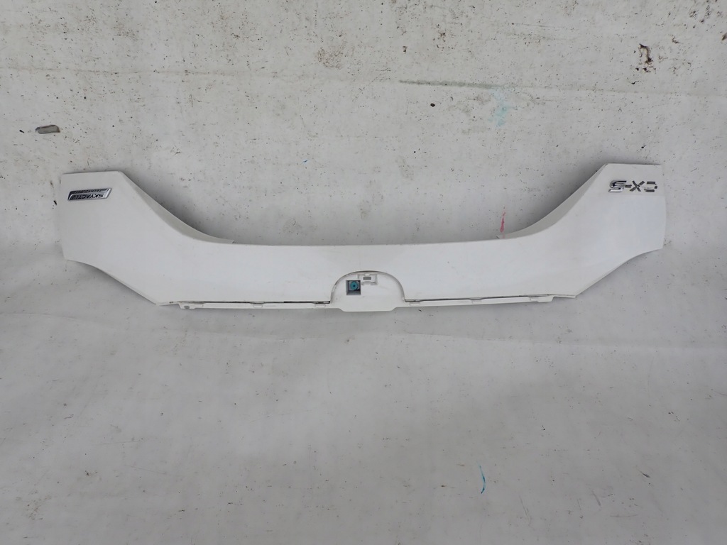 фото №1, Mazda cx-5 ii 17- накладка крышки багажника