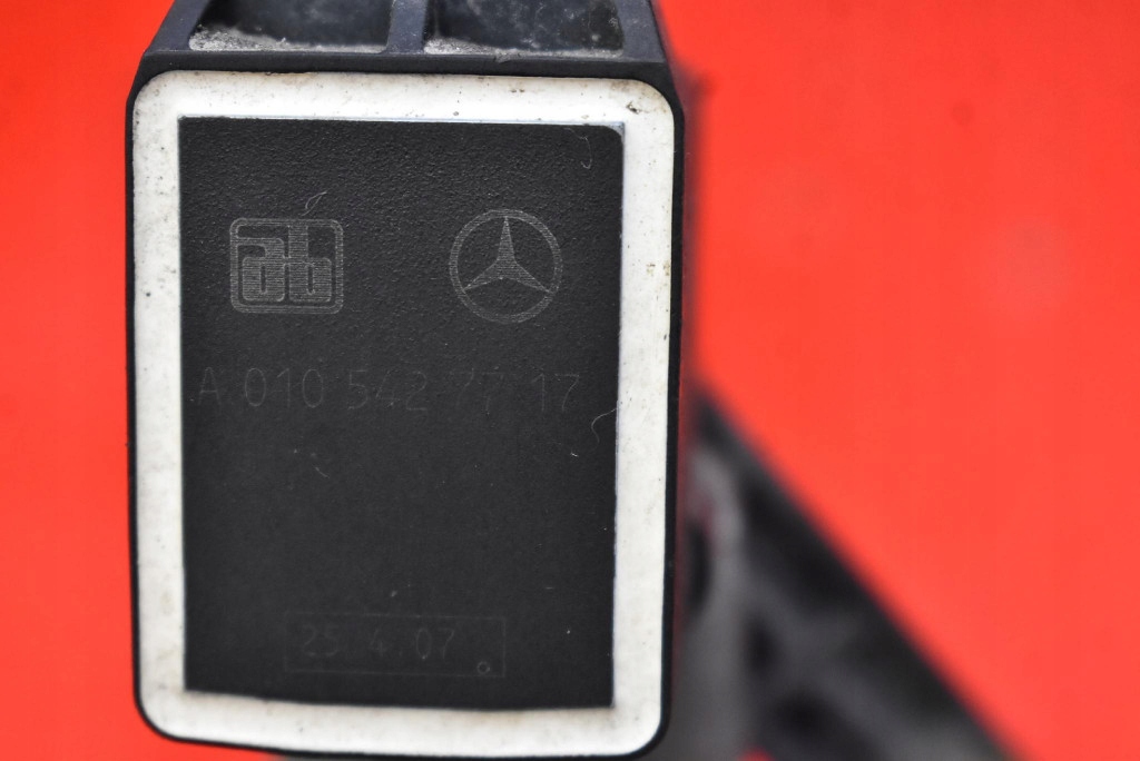 Датчик выравнивание света a0105427717 mercedes e-klasa w211 рестайлинг  06-09 с Разборки