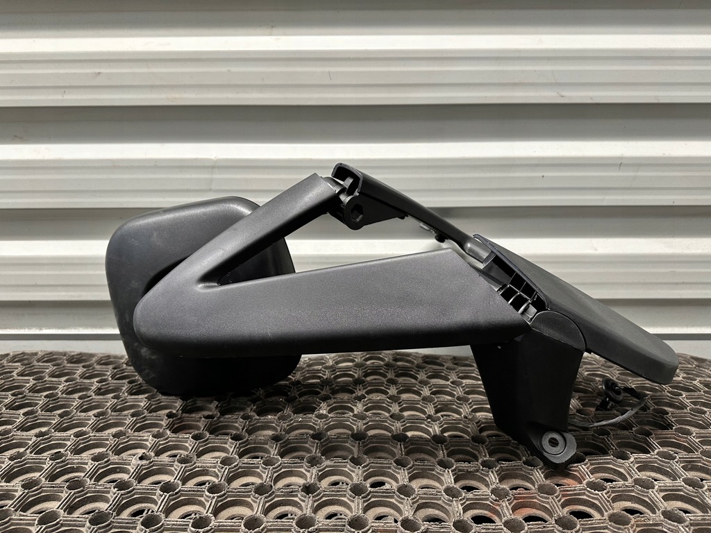 фото №1, Зеркало рамповое mercedes atego a 9408107516