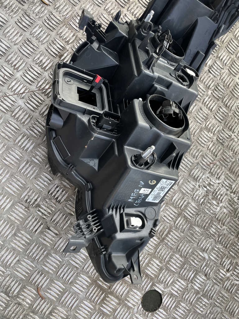 фото №5, Лампа фара ліва передня megane iv 260601571r