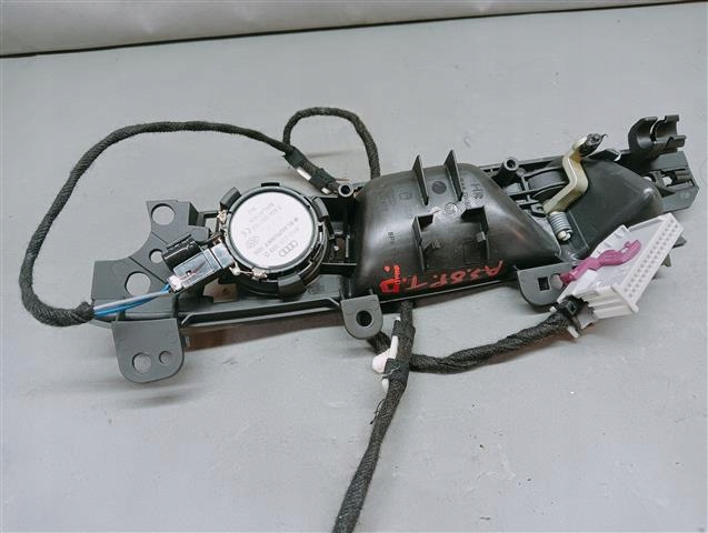 фото №4, Audi a3 8p lift ручка дверь правый задняя 8p4839020d