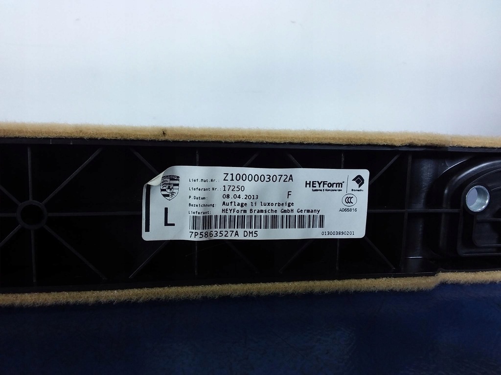 фото №4, Porsche cayenne ii 7p5 молдинг багажника левая