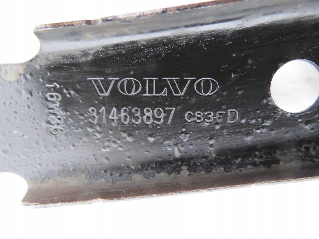фото №8, Балка усилитель распорка кронштейн перед volvo s90 2.0 v90 31463897