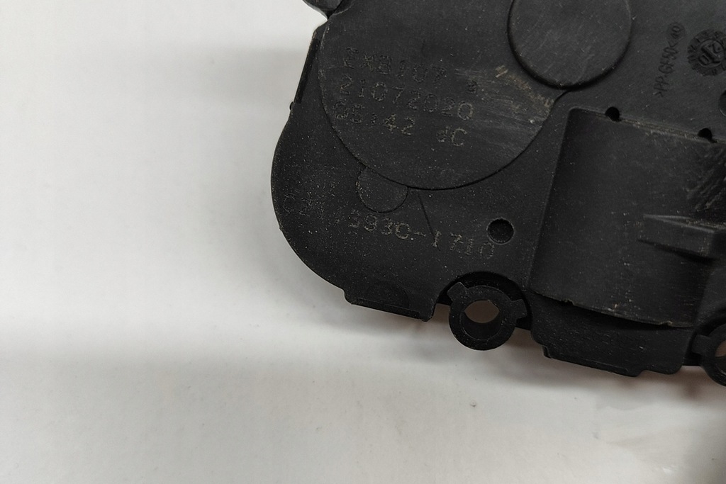 фото №8, Привід двигуна кришки обігріву салону bmw i3 i01 c2113930 електрика