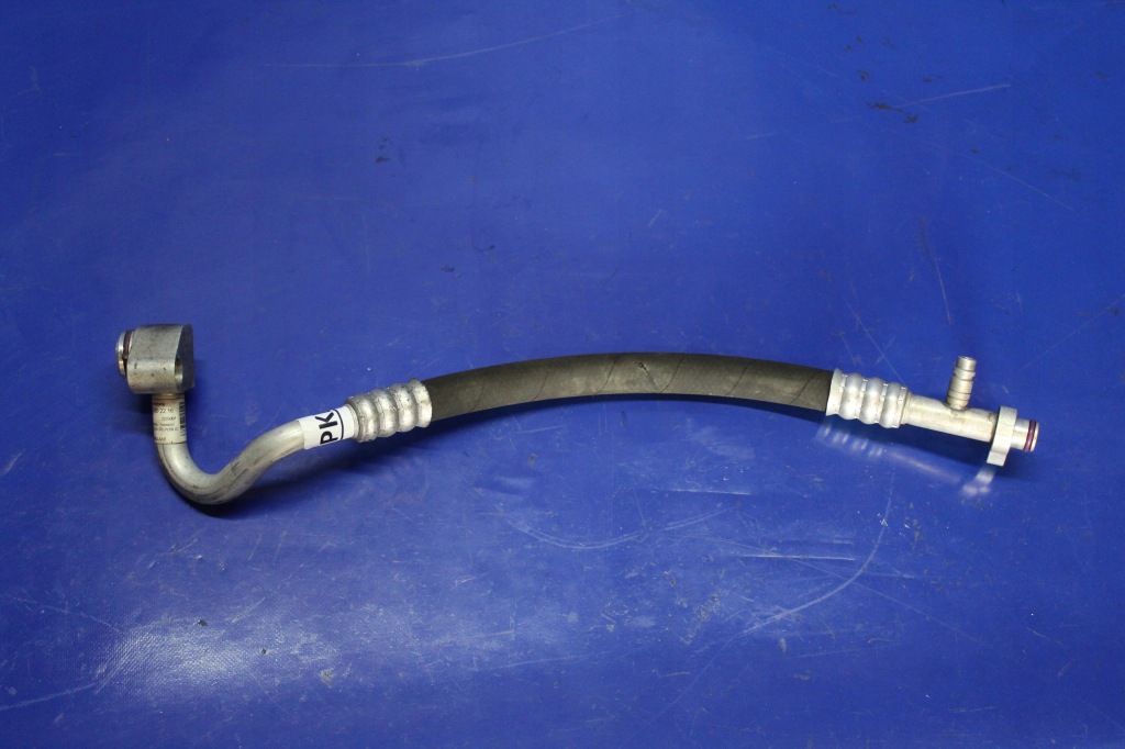 фото №1, Шланг кондиціонера mercedes w204 a2048302216