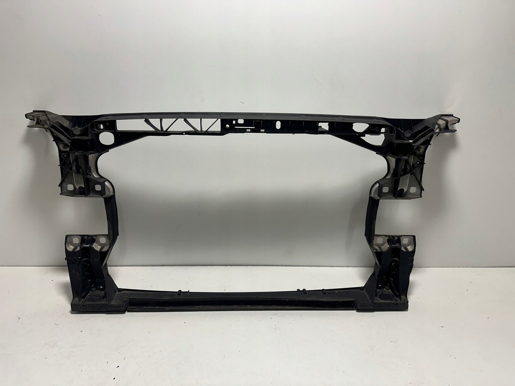 фото №1, Pas передний audi a4 b9