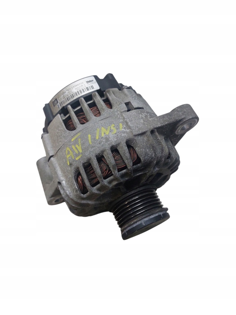 Купити Генератор opel оригінальний номер 13588305