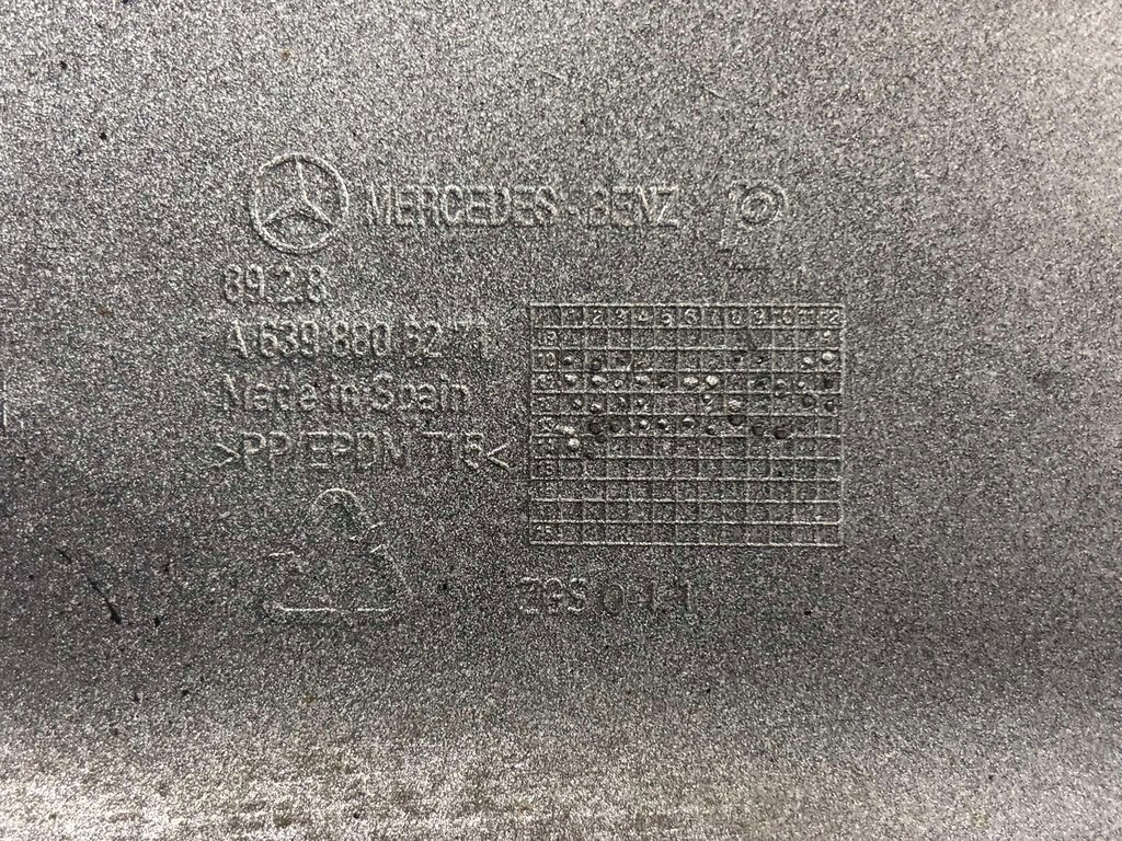 фото №10, Уголок бампера правый задняя mercedes vito 639 lift a6398806271