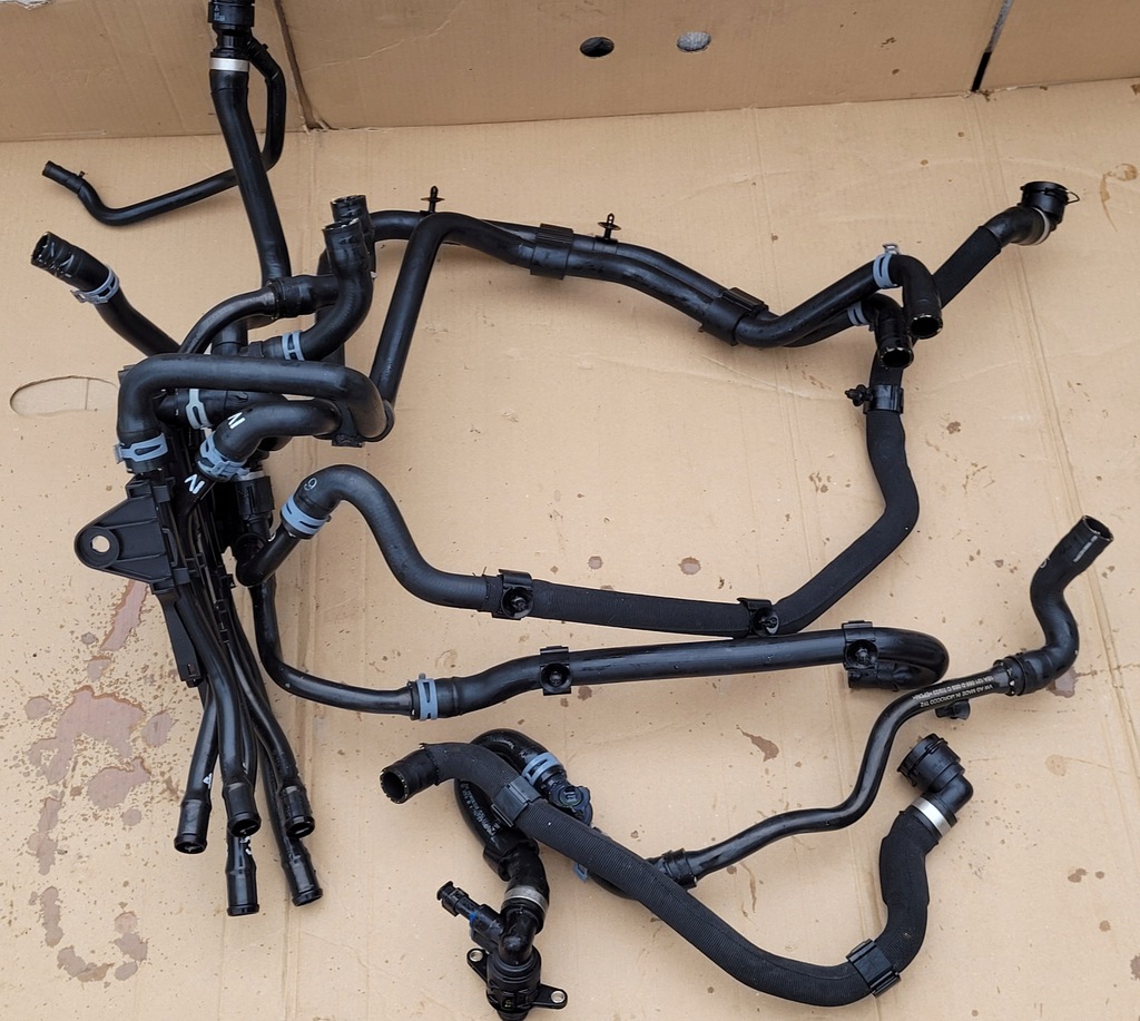 фото №8, Vw id.3 id.4 теплообмінник тепла блок клапанний шланги кондиціонера