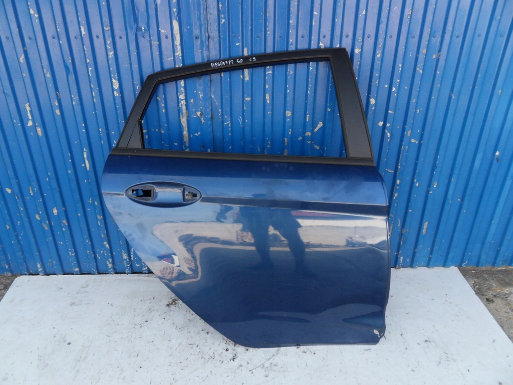 фото №1, Ford fiesta 7 mk7 08-13 дверь задние правое c9 5d
