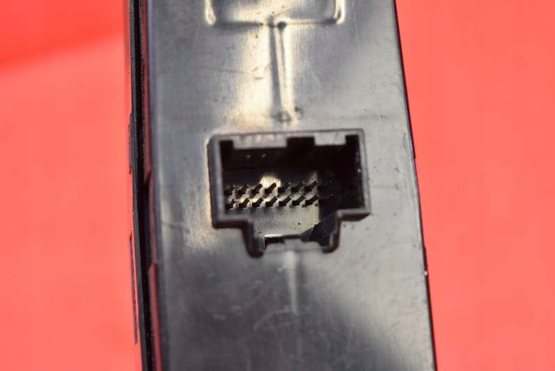 фото №8, Панель керування вікон eu 93570-4d220ks kia carnival 2 ii 06-10