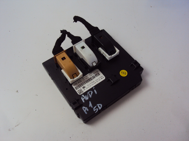 фото №1, Модуль комфорту audi a1 sportback 5d 1.6 tdi dsg