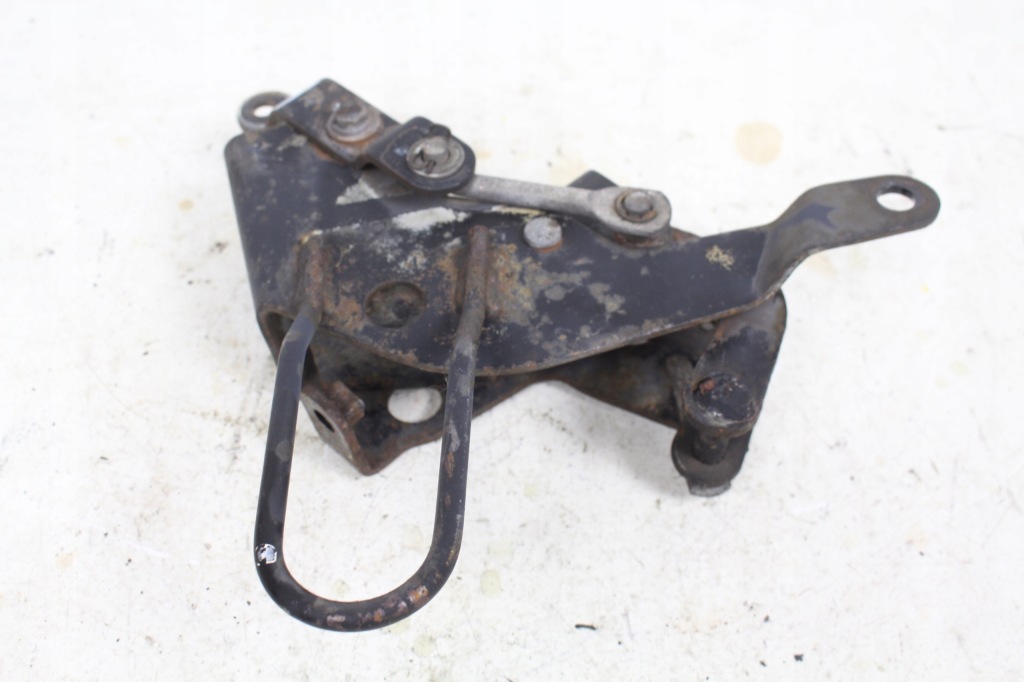 фото №1, Кронштейн замок засувка кабіни toyota dyna 2007