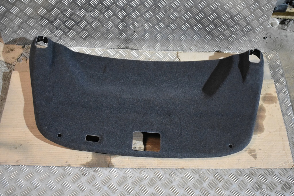 фото №1, Idealna защита обивка крышки задний porsche taycan 1