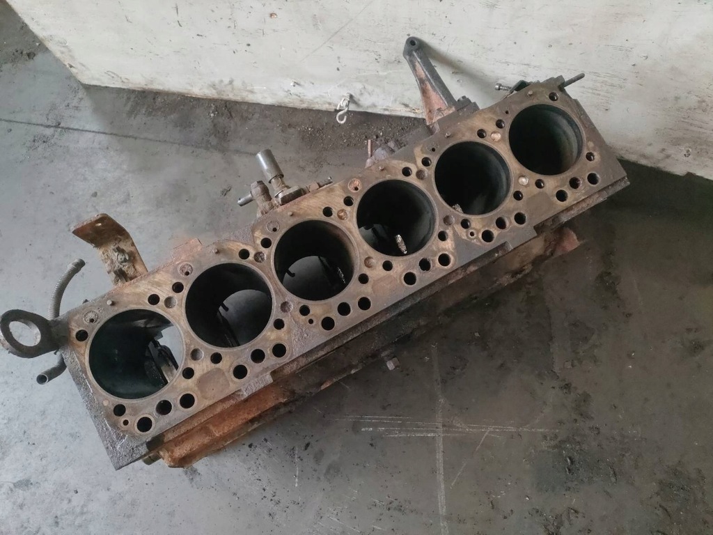 фото №1, Блок двигателя man l2000 d0836 lfl02