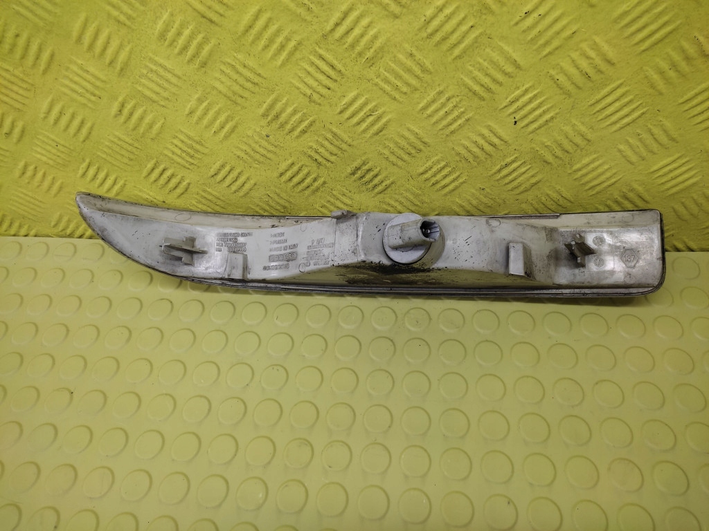 фото №7, Opel movano поворотник лівий перед 7700352107