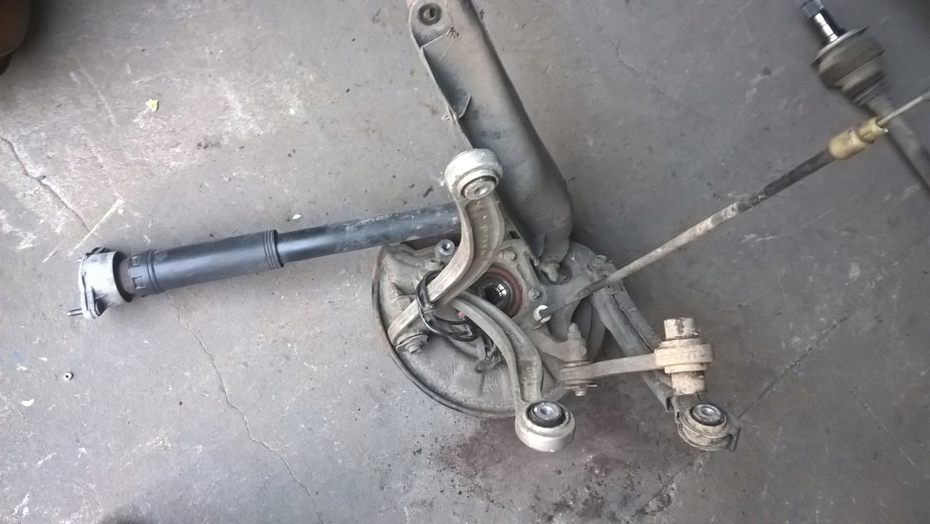 фото №5, Mercedes e w207 ліва права поворотний кулак задня важіль