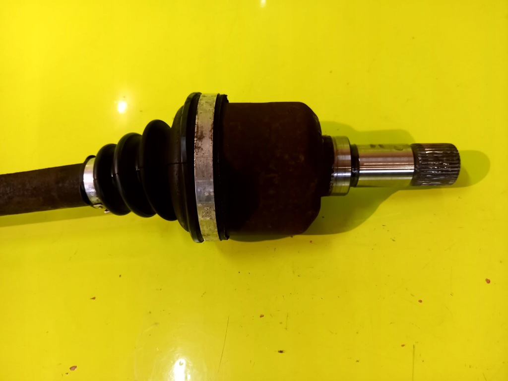 фото №3, Приводной вал 2.0 hdi левая citroen ds5 12r