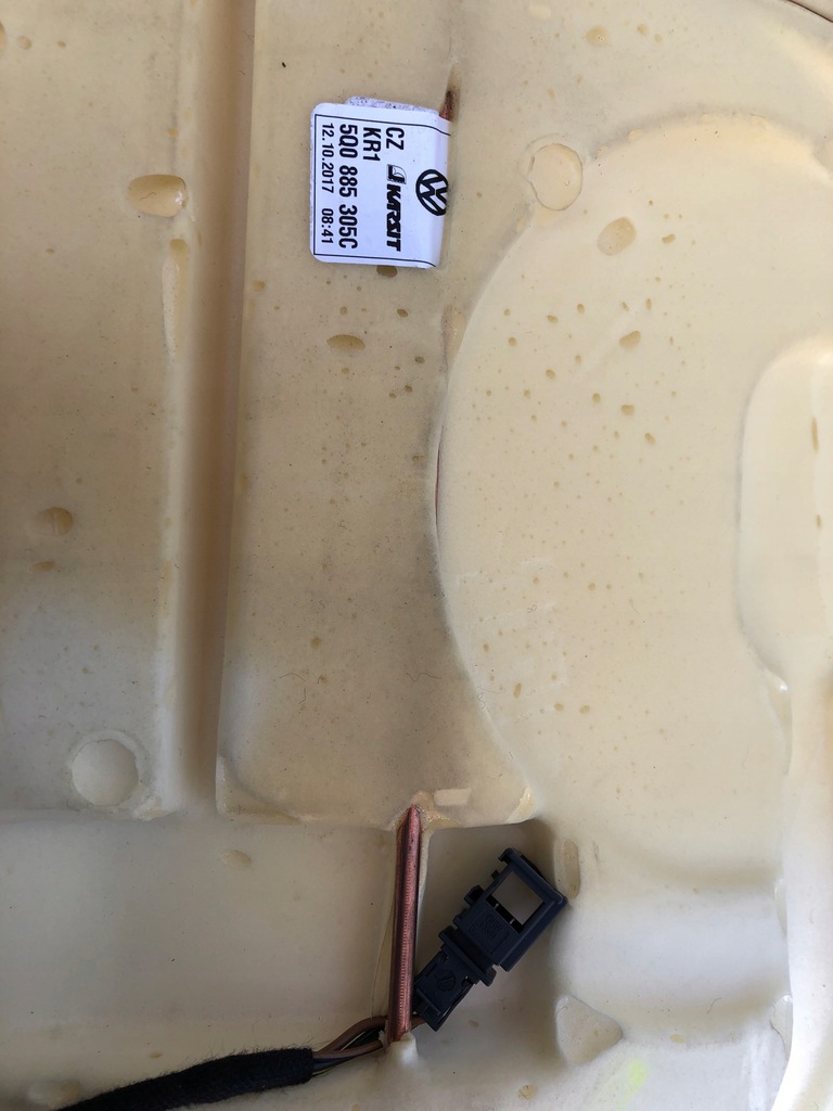 фото №6, Заднее сиденье сиденье задняя skoda octavia iii 5e0885375b