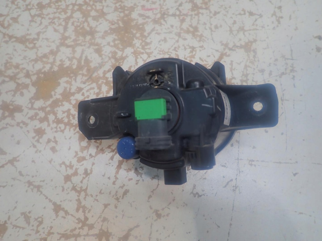 фото №3, Противотуманная фара левый nissan renault 8200002469