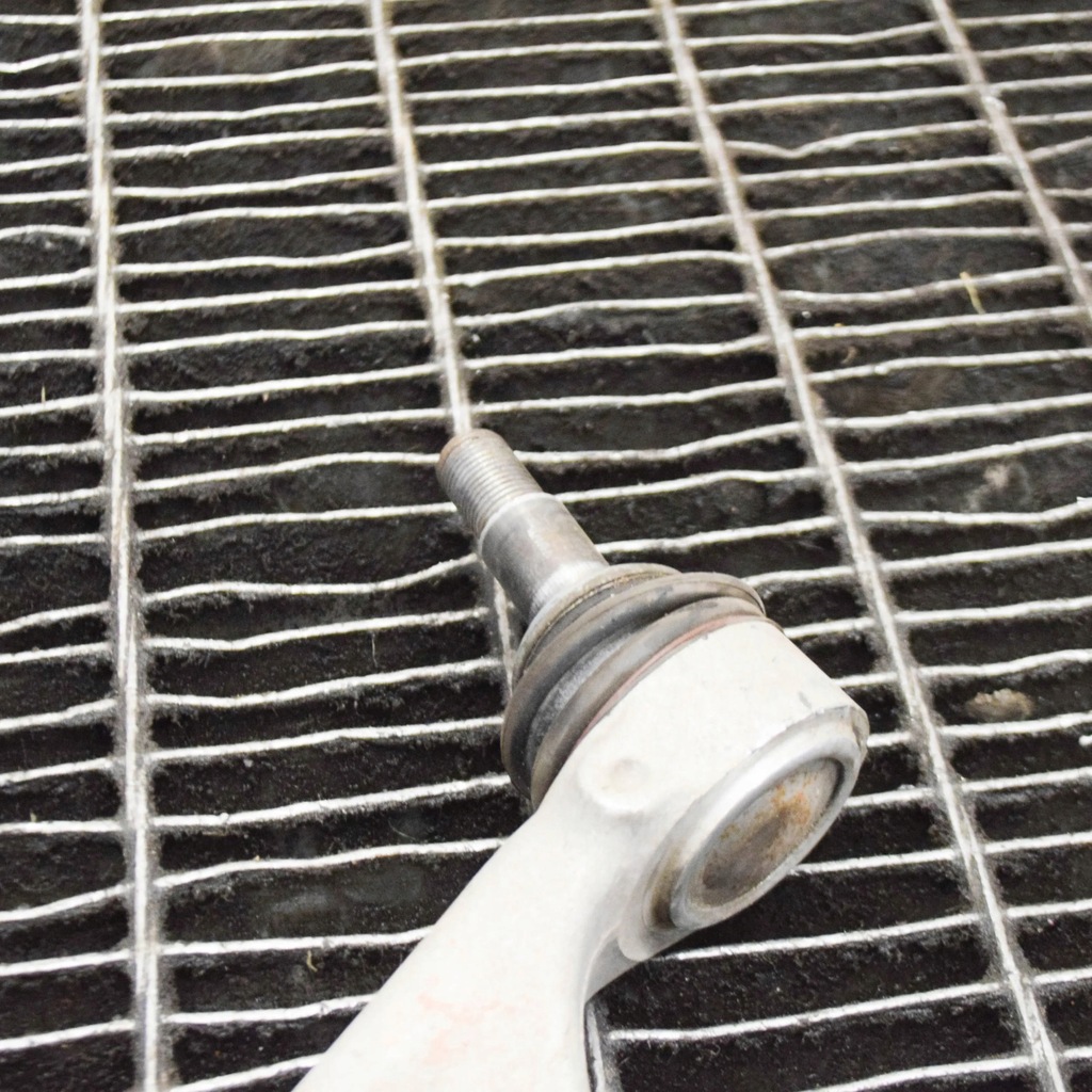 фото №7, Bmw 5 f10 f11 2012 права сторона нижній важіль передній