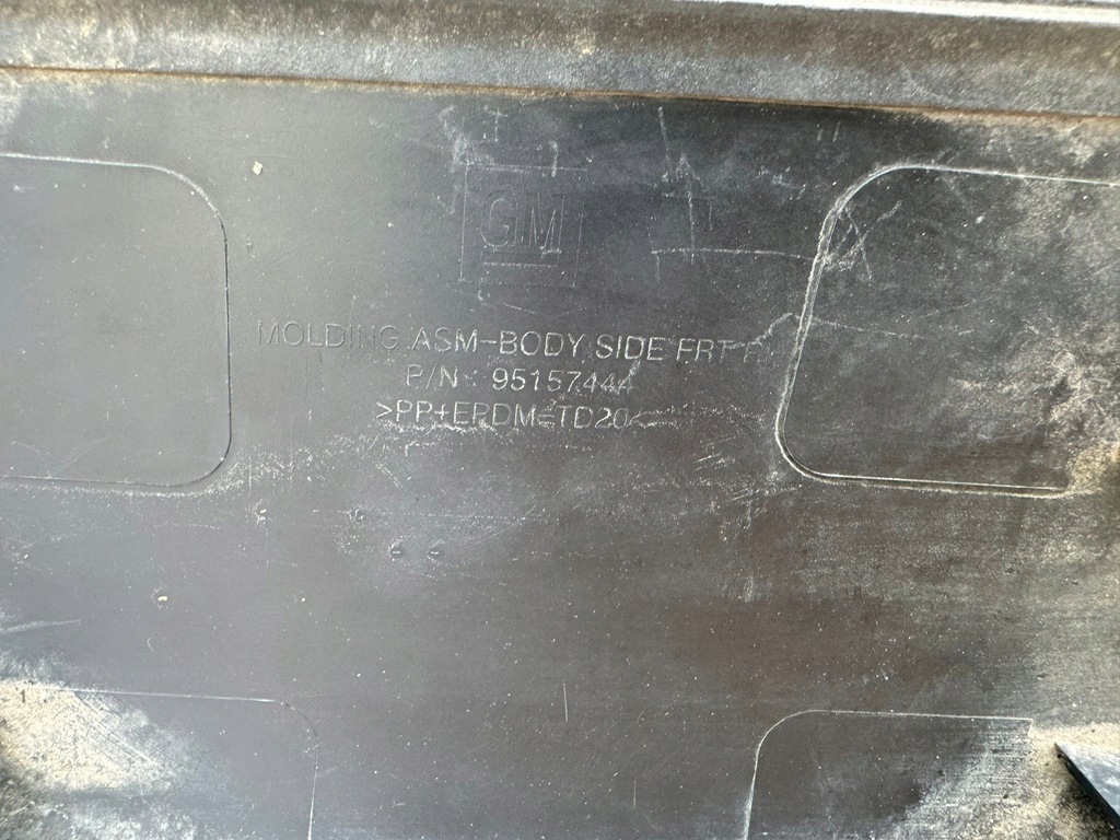 фото №8, Opel mokka a 12- mokka x 16- молдинг дверь правая передняя + задняя