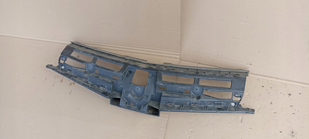 фото №4, Решётка радиатора усилитель renault twingo ii 2 620360408r