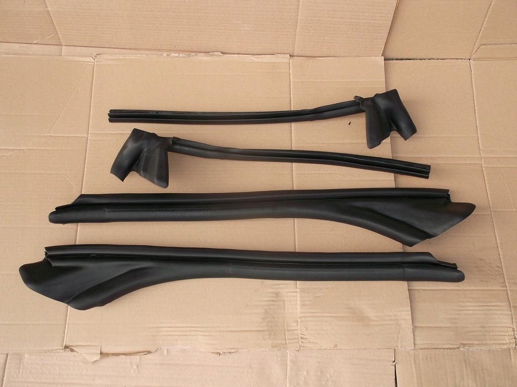 фото №1, Прокладка скло двері перед задня audi a3 8v cabrio