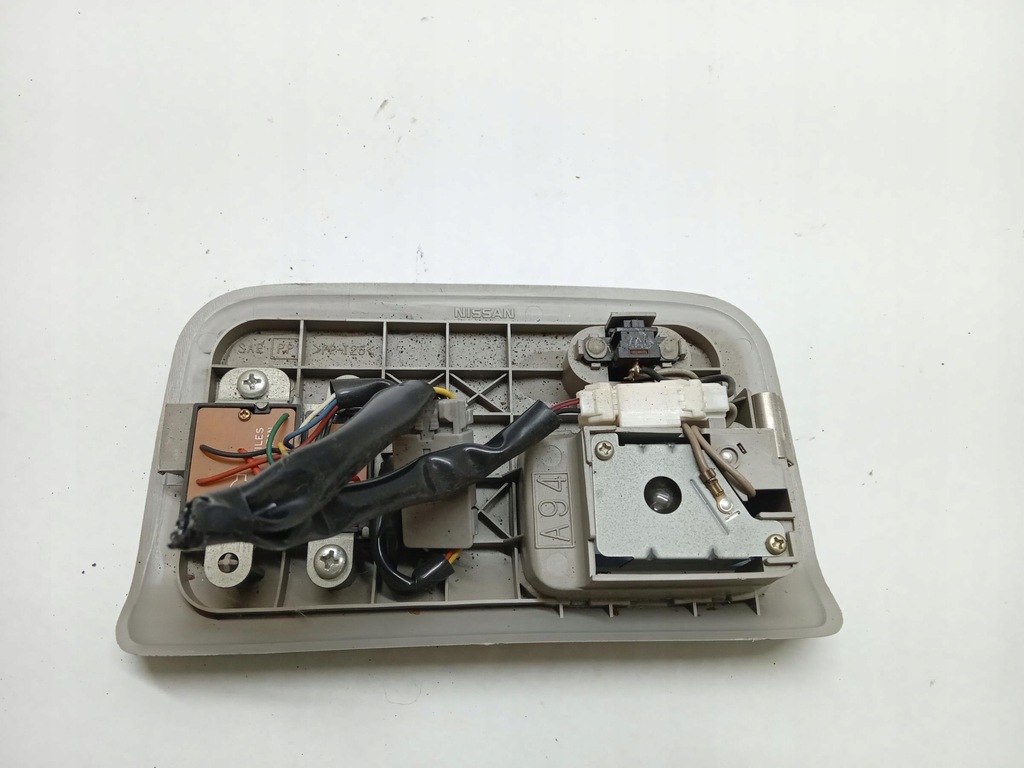 фото №5, Освещение лампа кабины nissan x-trail i t30