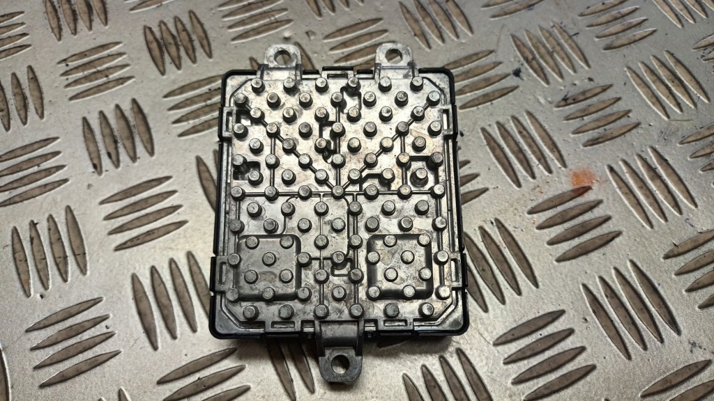 фото №1, Hyundai i30 iii модуль лампи led 04921-91000