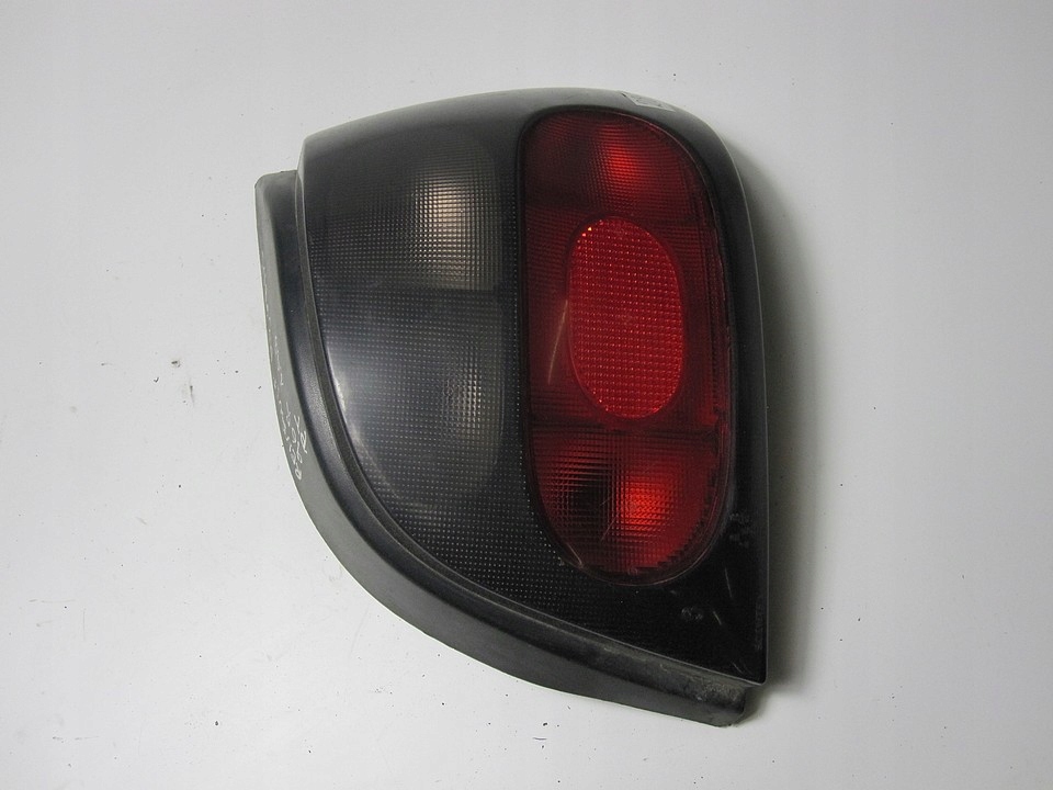 фото №5, Лампа задняя правая renault megane i 96r 289