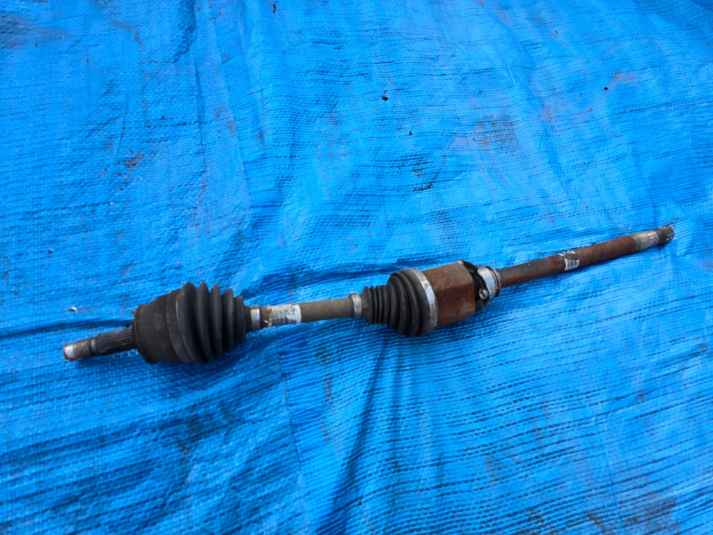 фото №1, Fiat 500 abarth приводной вал правый перед 1.4 55209967