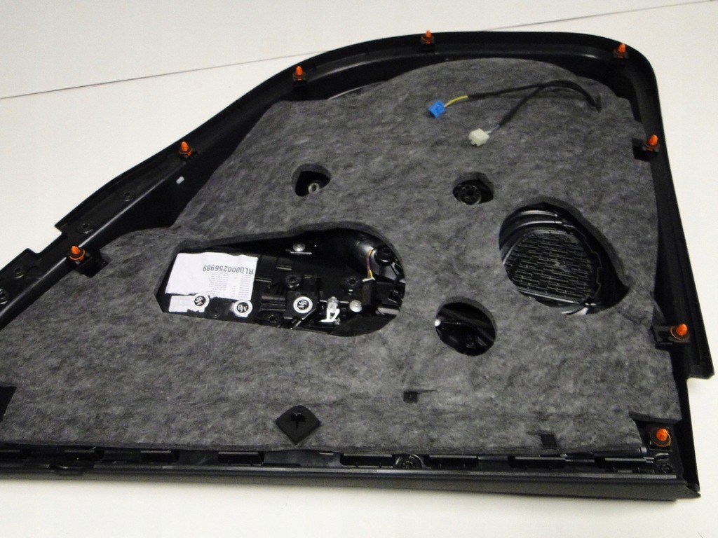 фото №15, Mercedes glc 254 x254 c254 amg обивка обшивка дверь задние левая 9h51