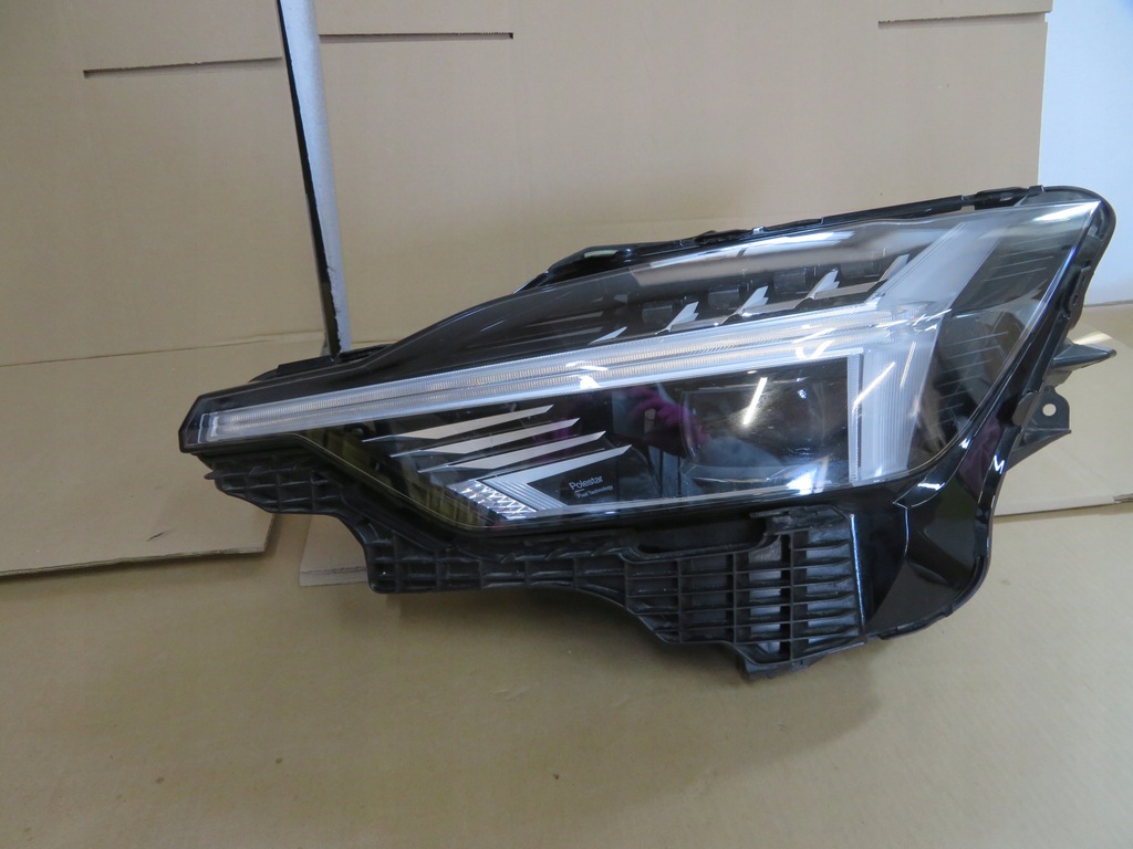 фото №1, Polestar ii 2 lift лампа ліва перед передня pixel full led 32392330