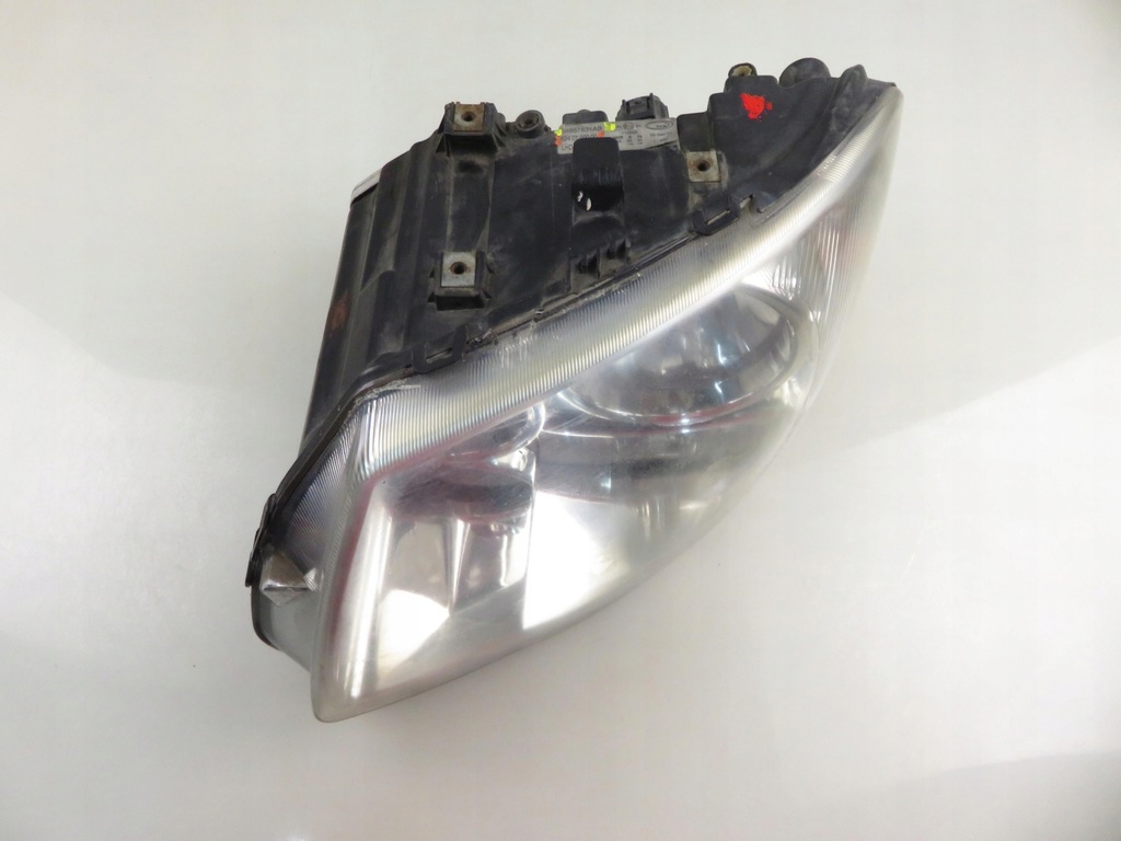 фото №10, Лампа левая передняя chrysler voyager iv rg, rs 04857831ab