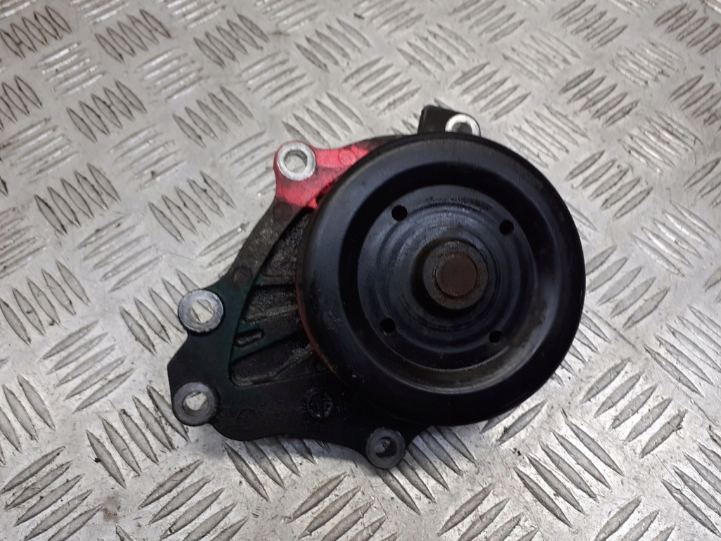 фото №1, Насос wody toyota avensis t25 2.2 d4d