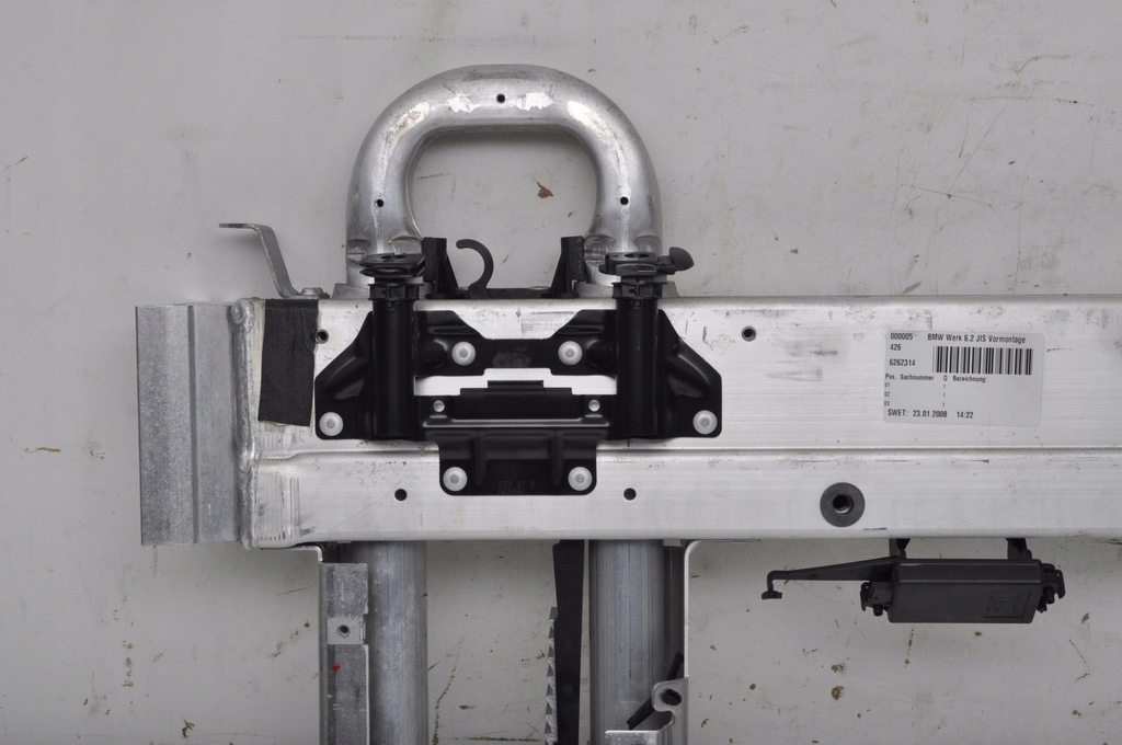 фото №13, Bmw 1 e88 подголовник пиротехнический 6262314