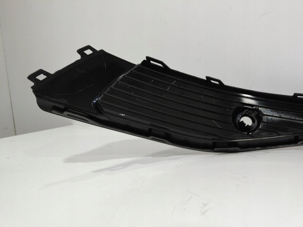 фото №15, Audi q4 e-tron спойлер накладка решітка бампера задня 89a807833 9b9 !