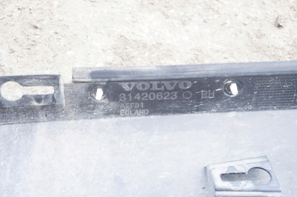 фото №7, Молдинг порог накладка правая volvo xc60 ii b4